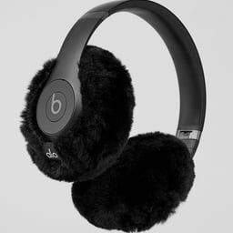 Beats Studio Pro Headphones - Black - Alo